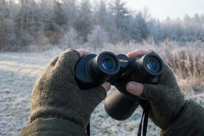 Best anti-fog solution for binoculars preventing lens fogging in cold weather